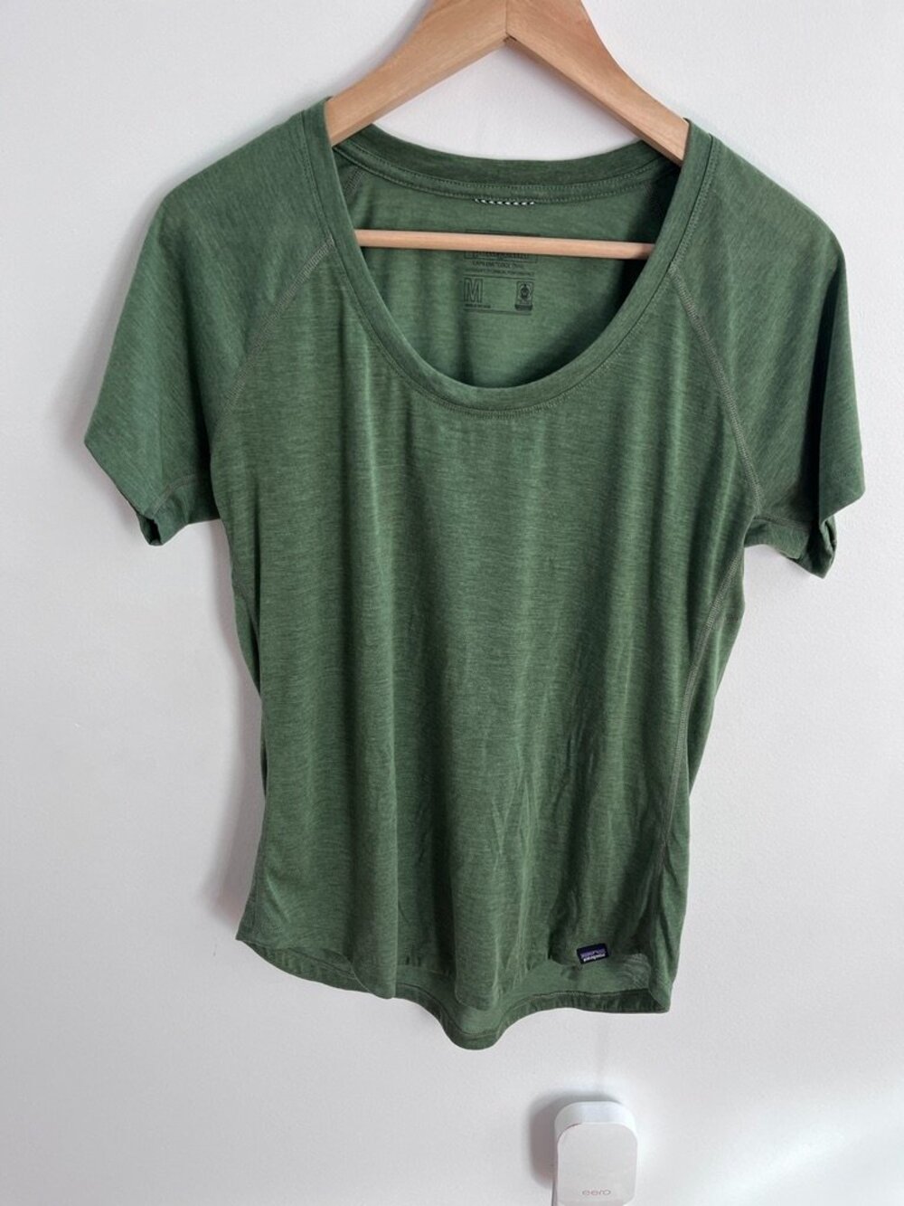 Patagonia Capilene Cool Trail Short Sleeve Shirt Womens Size M Heather Green